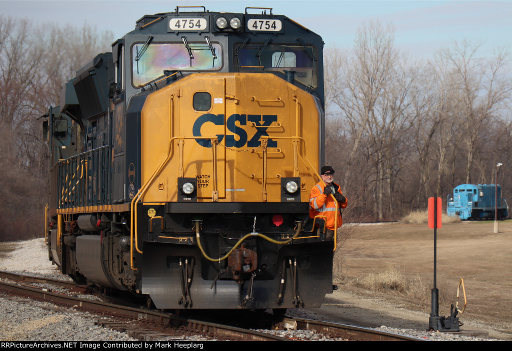 CSX 4754